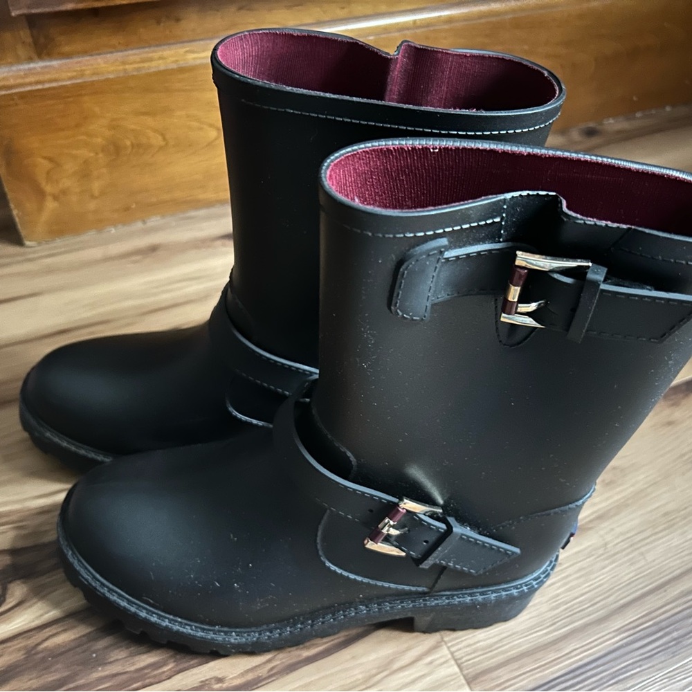 Tommy Hilfiger Moto Buckle Black Rain  Boots Short Size 8